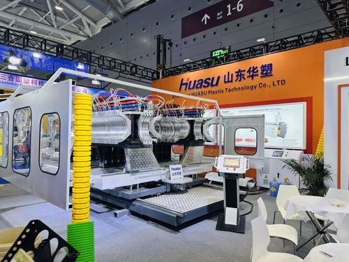 以诚以信,至高致远,山东华塑塑业科技参展中国 深圳 国际塑料橡胶工业展会